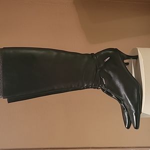 Riding boots
